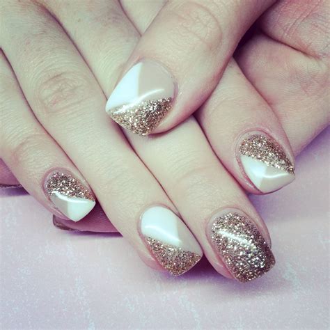 nude nails with gold glitter